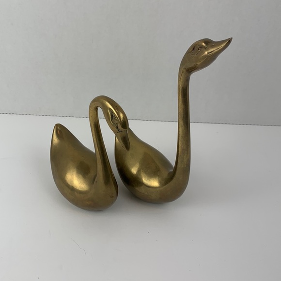 Vintage brass swans - Picture 3 of 10
